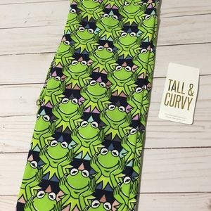 NWT :: TC LuLaRoe Disney Leggings
